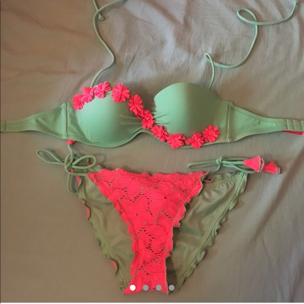Victoria secret bathing suit! Matching set